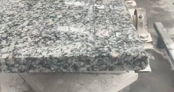 大庆芝麻白楼梯踏步 芙蓉白