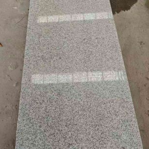 大庆芝麻白光面毛板