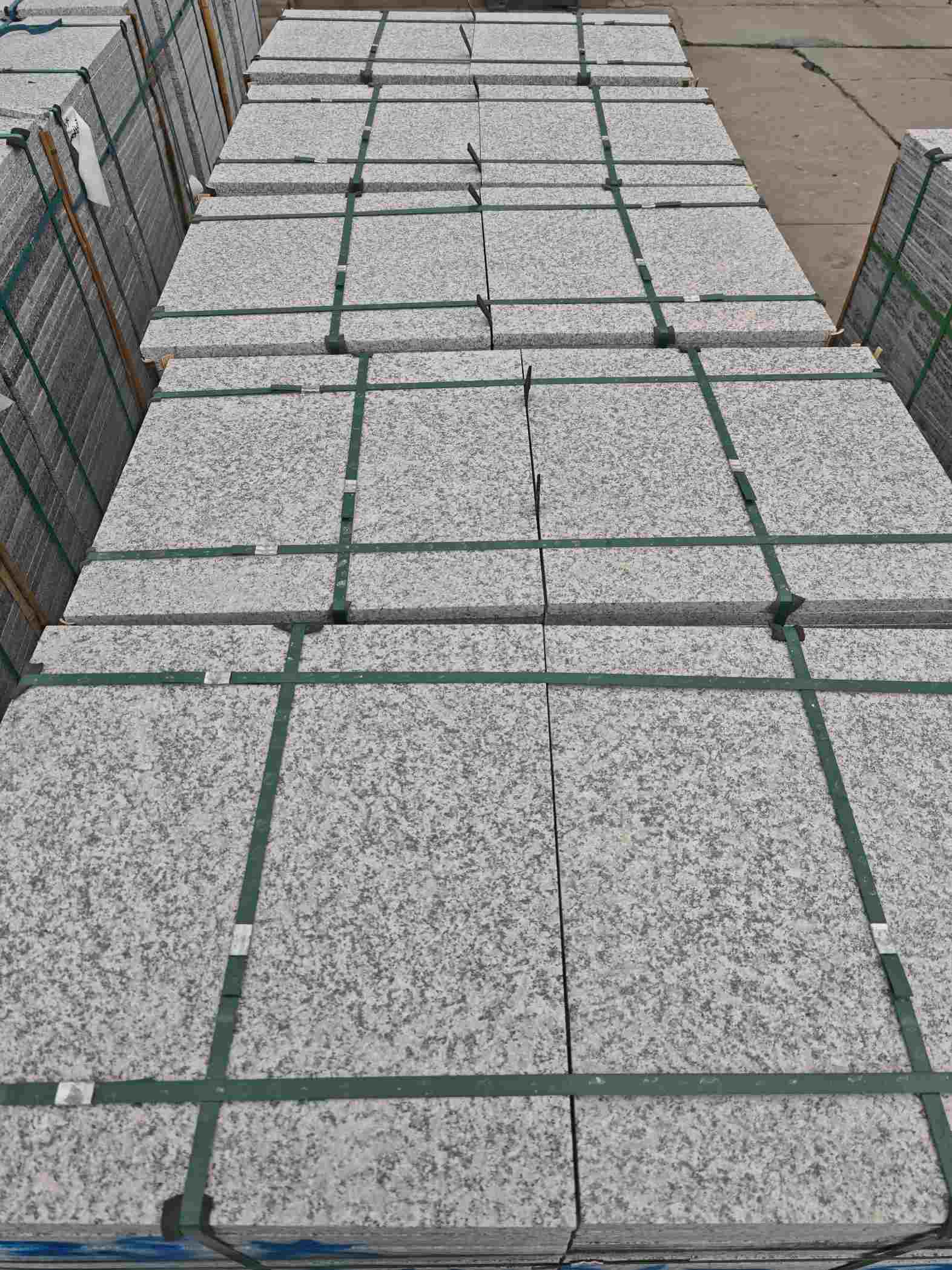 大庆芝麻白大花地铺