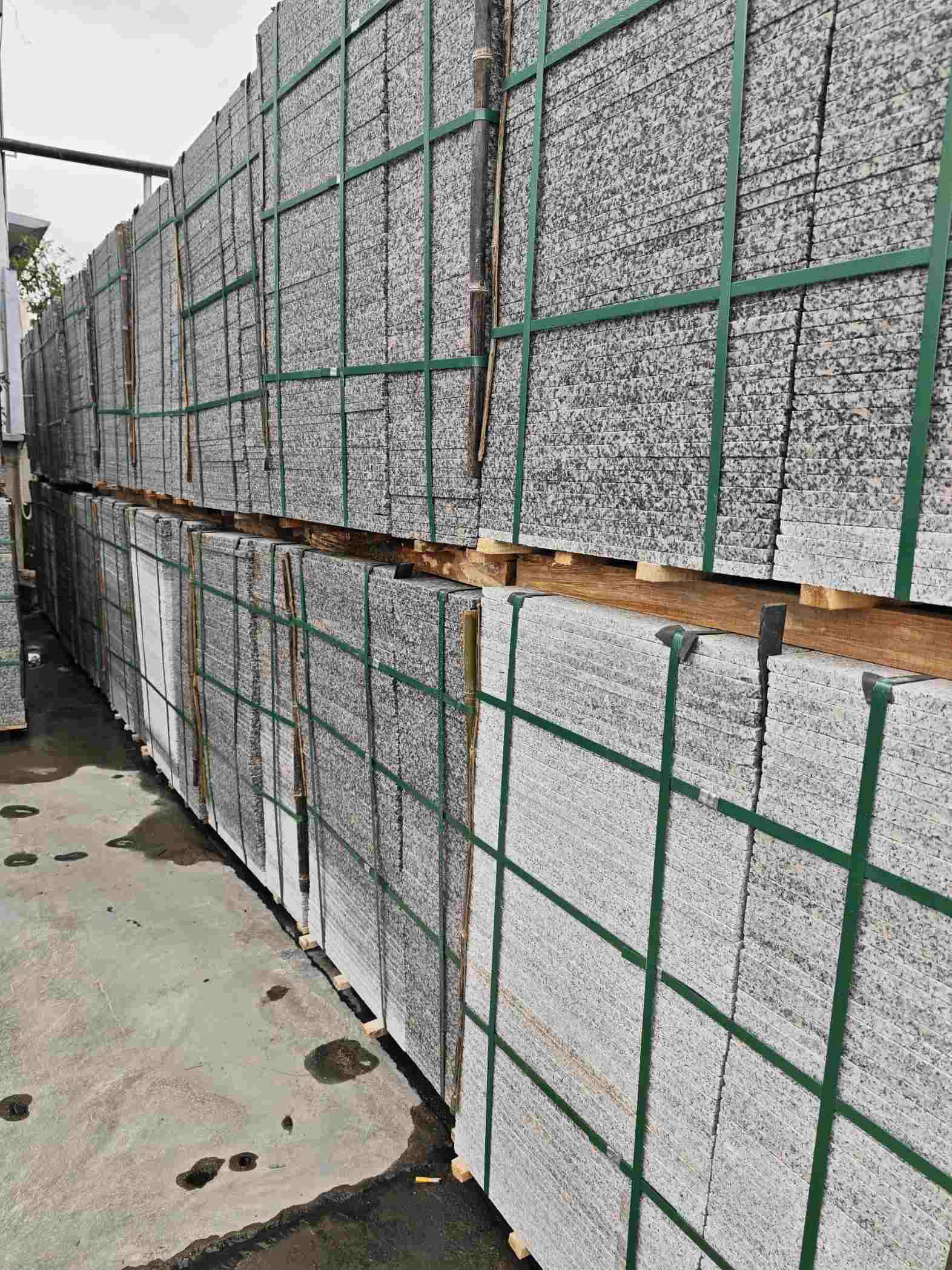 大庆芙蓉白地铺石，石材地铺石